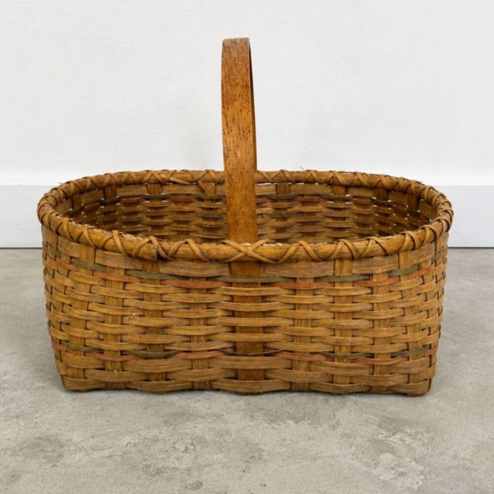 Vintage 1970-1980’s Woven Rustic Wicker Market Basket Large Oval Single Handle